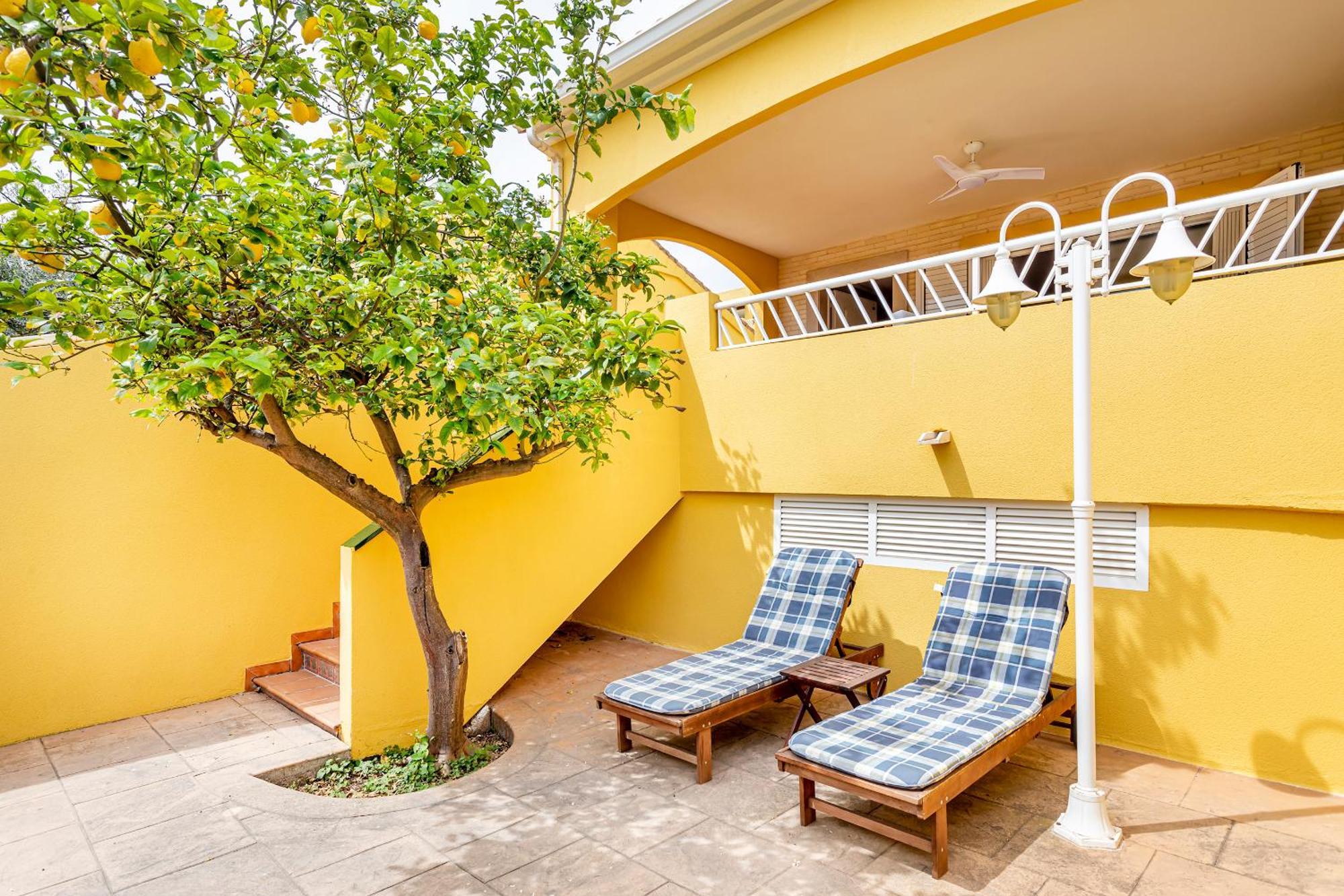 Family-Friendly Beach House Ideal For Holidays & Workers At Beach Sagunto Valencia Екстериор снимка